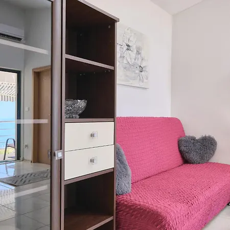 Gorgeous In With House Sea View