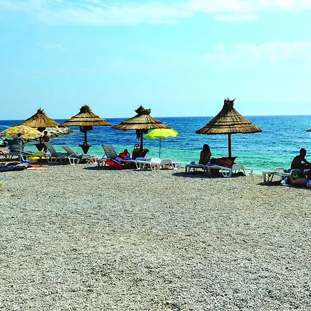 Сasa de vacaciones Gorgeous In With House Sea View